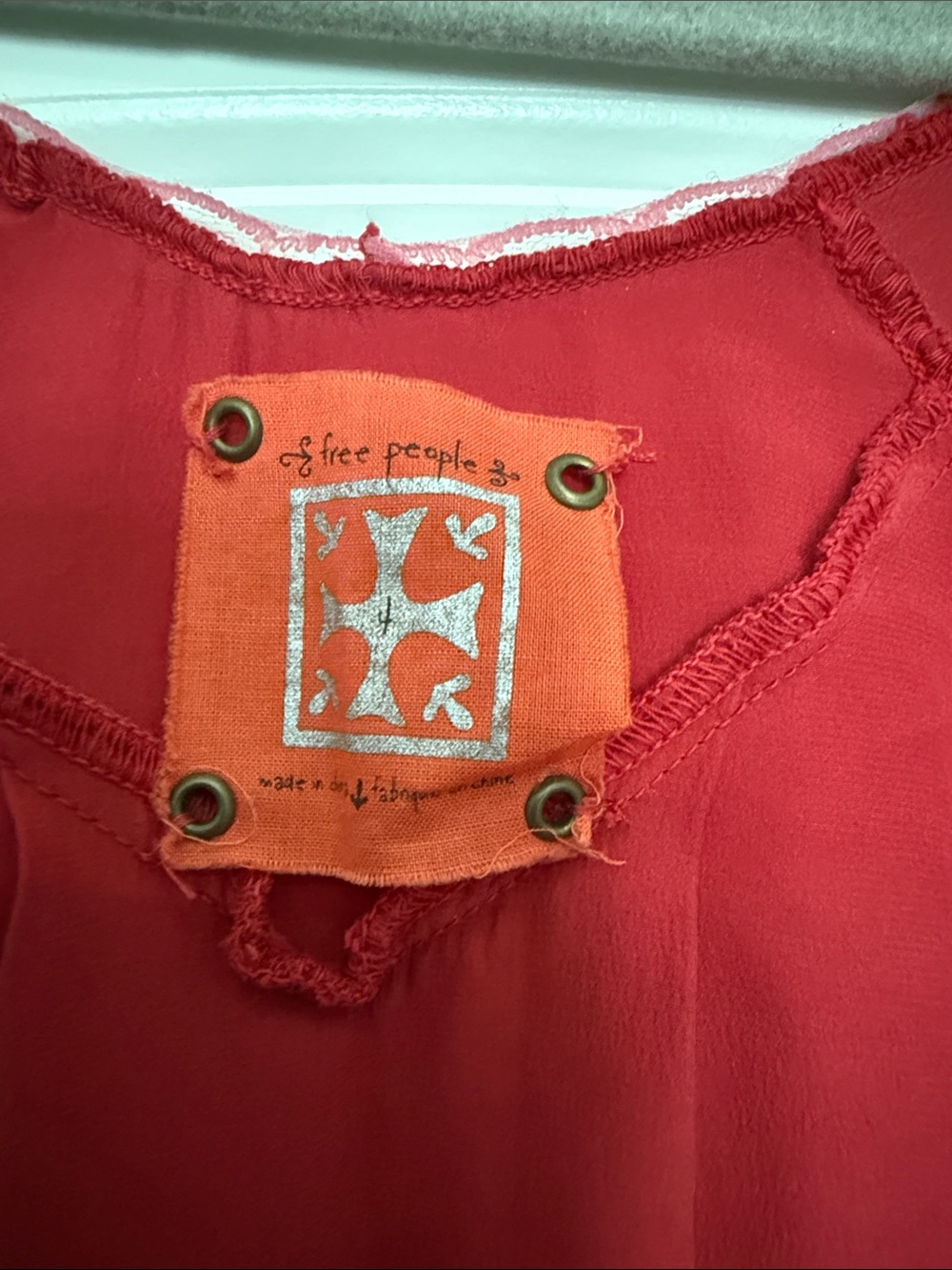 Vintage 100% silk Free People top - Picture 2 of 7
